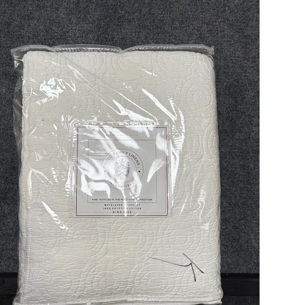 Reed Family Linens Matelasse Coverlet King White 100% Egyptian Cotton Montacute